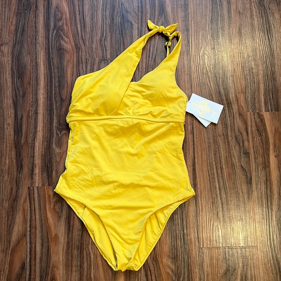 Becca Virtue Sadie One Shoulder One Piece - Picture 5 of 11